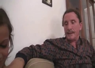 Dad wants to see that daughter's tiny ass